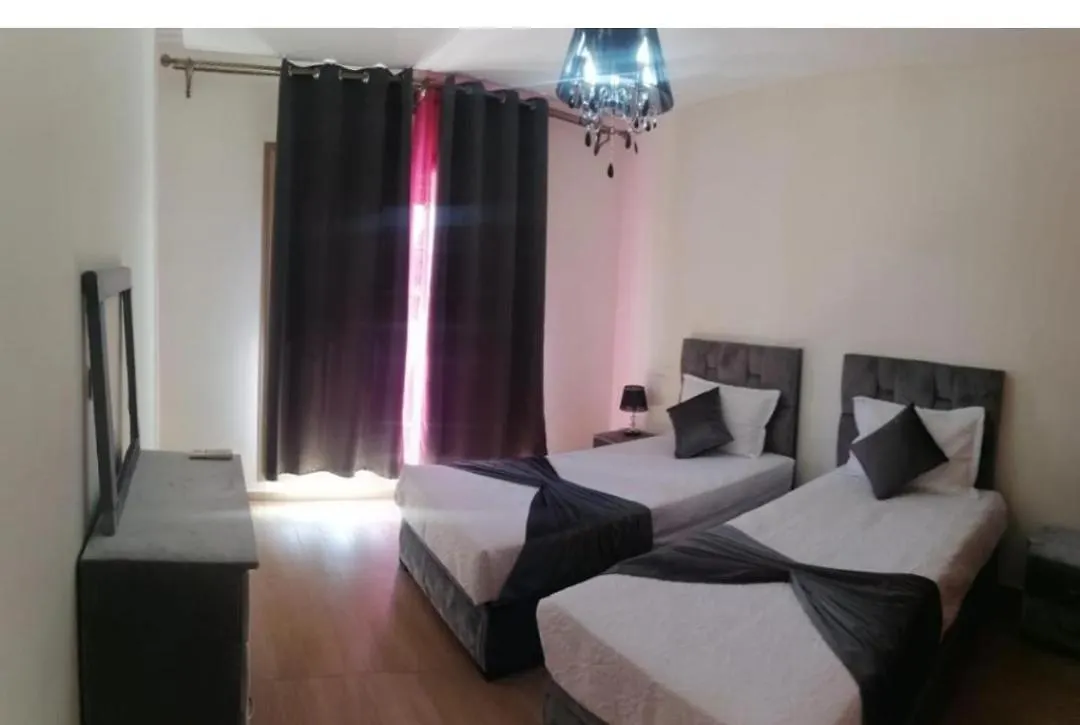 Apartment Coralia Appartement Avec Piscine En Location Journaliere A Marrakech Marrakesh